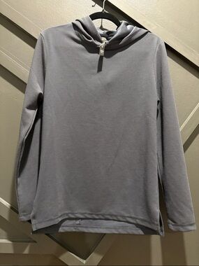 Like New Leg3nd Outdoor Men's Waffle Pullover Hoodie